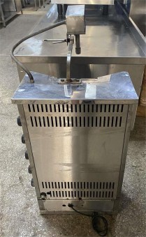 Μεταχειρισμένος Γύρος Αερίου Με 5 Καυστήρες Για 30Kg Κρέας PANARITIS